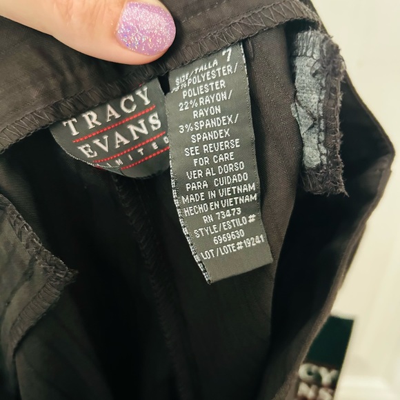 NWT Tracy Evans Limited Bermuda Shorts Size 7 - Picture 3 of 5